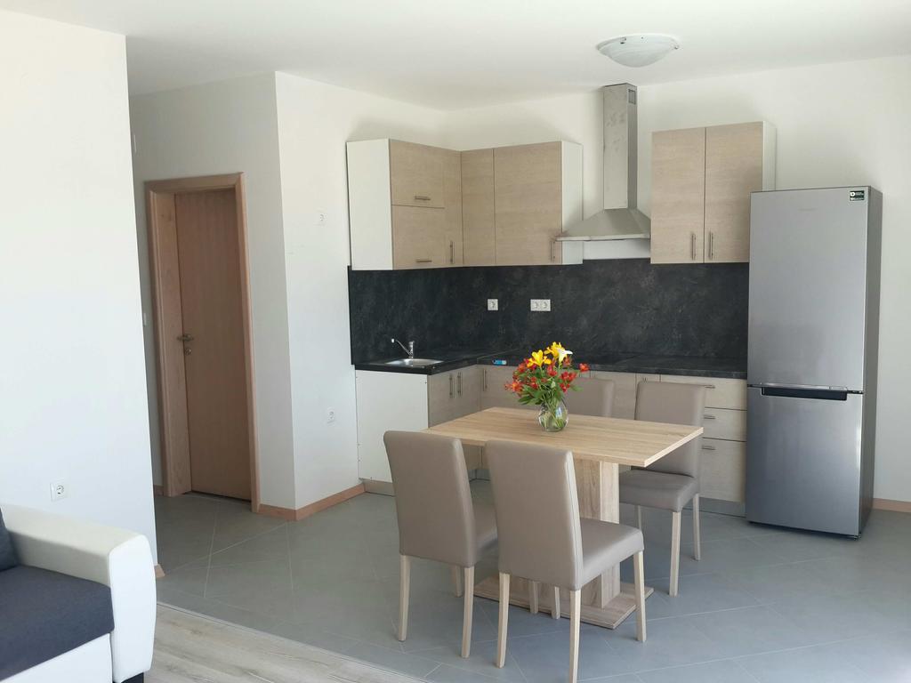 Solmaris Apartments Sukošan エクステリア 写真